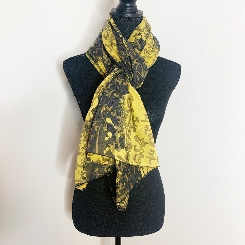 Women's Made in Korea Oversized Yellow and Black Shawl Scarf - NWOT